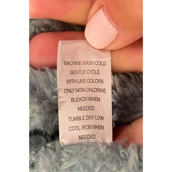 PacSun Homecoming Plaid Button Down Sherpa Shirt Shacket Aqua Gray Womens Md/Lg - Picture 9 of 10